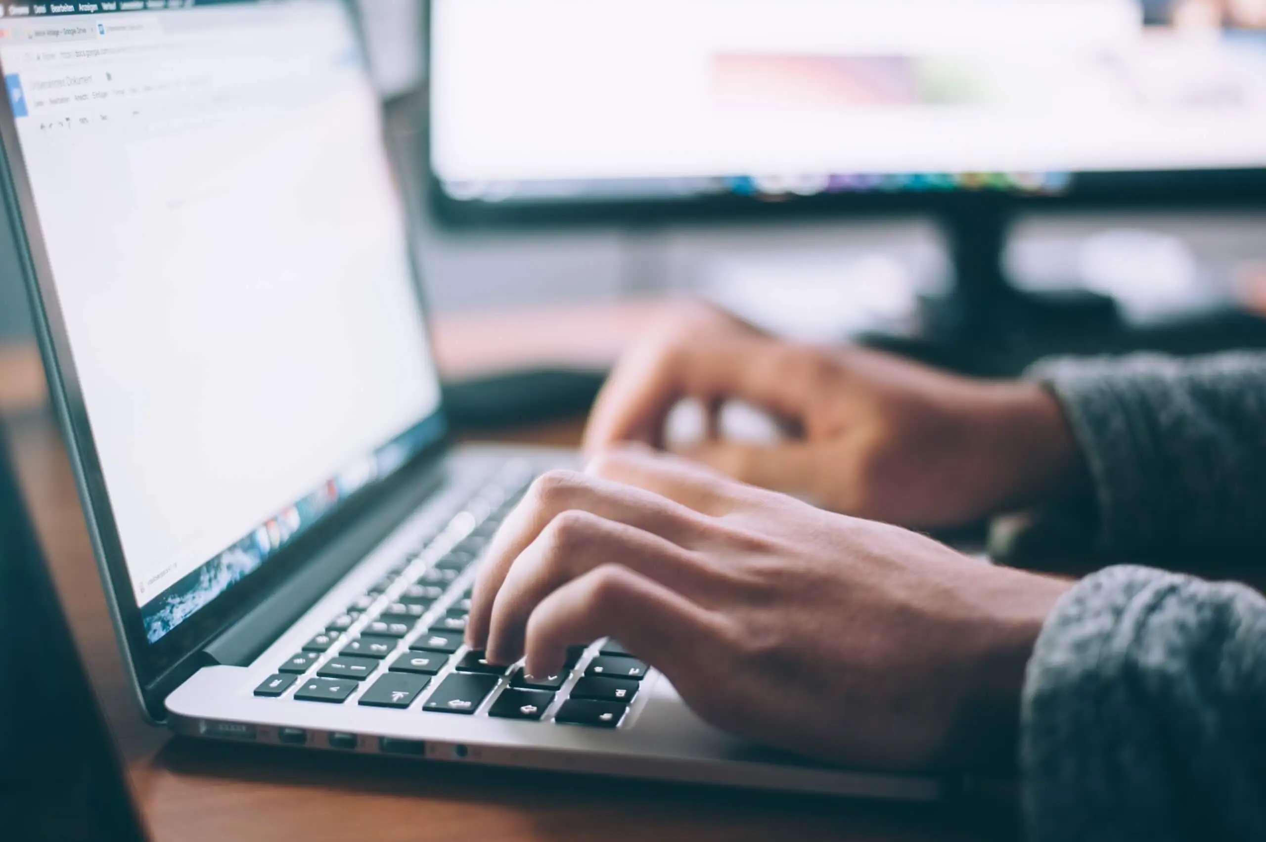 Business growth through expert white paper writing