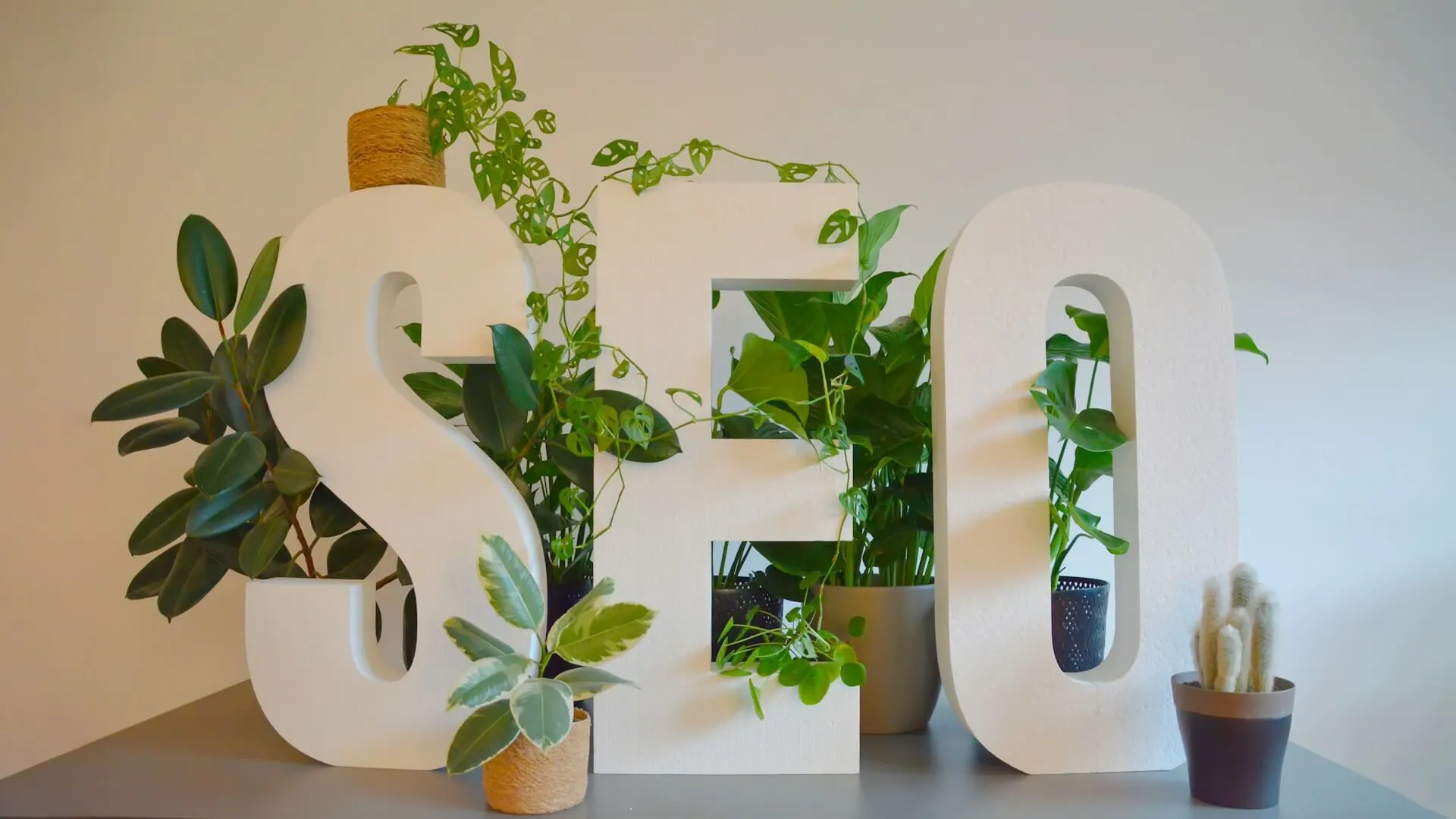 AI SEO is the new trends online businesses should not ignore.