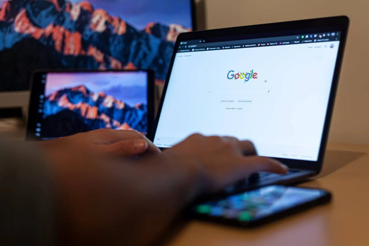 Zero-click search